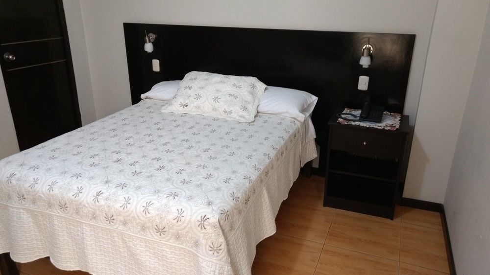 La Lisera Suite Residencial Tacna Bagian luar foto