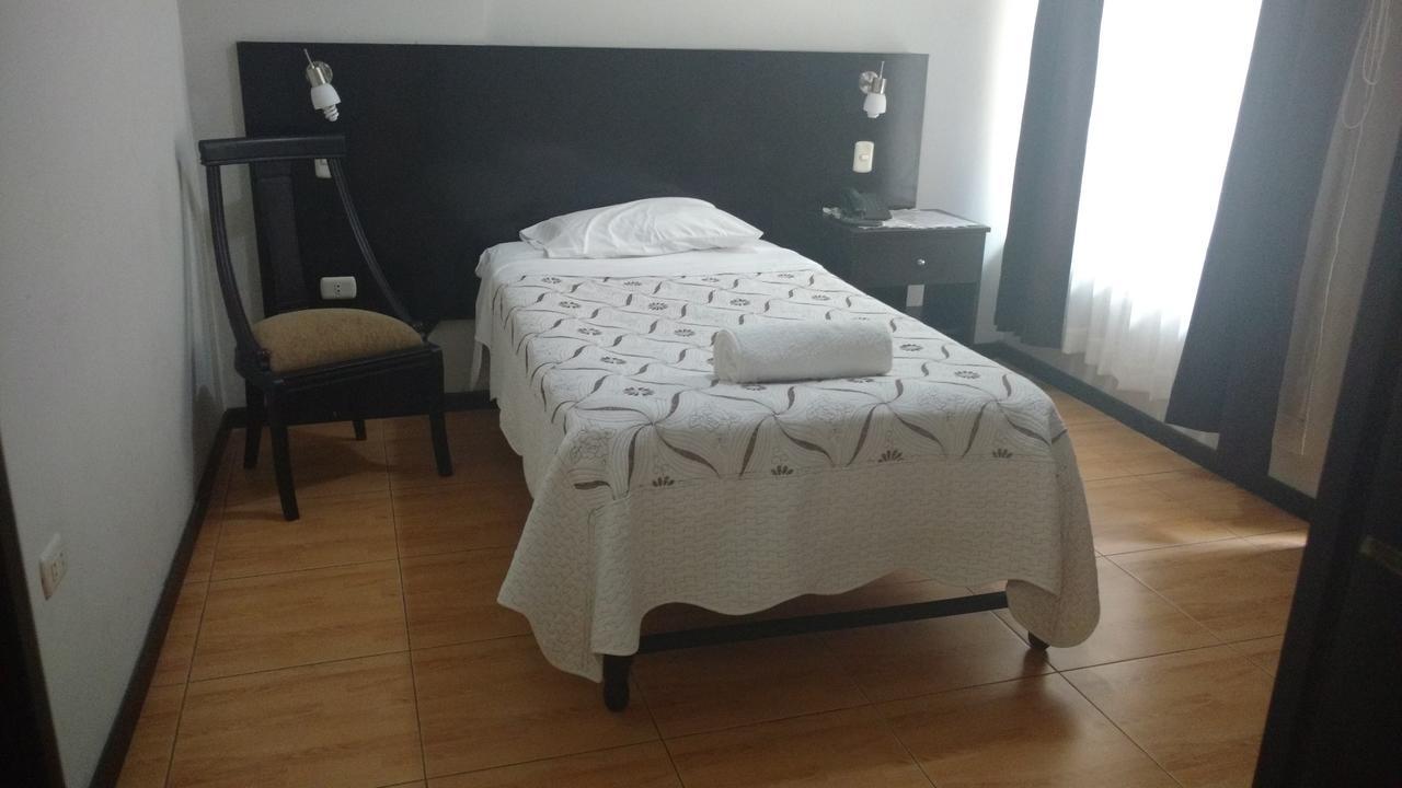 La Lisera Suite Residencial Tacna Bagian luar foto