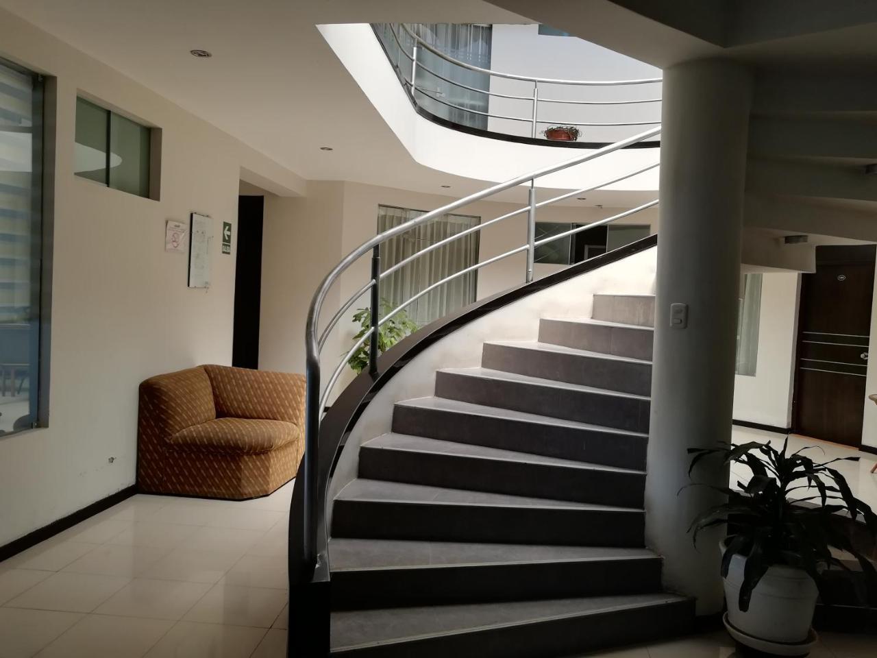 La Lisera Suite Residencial Tacna Bagian luar foto